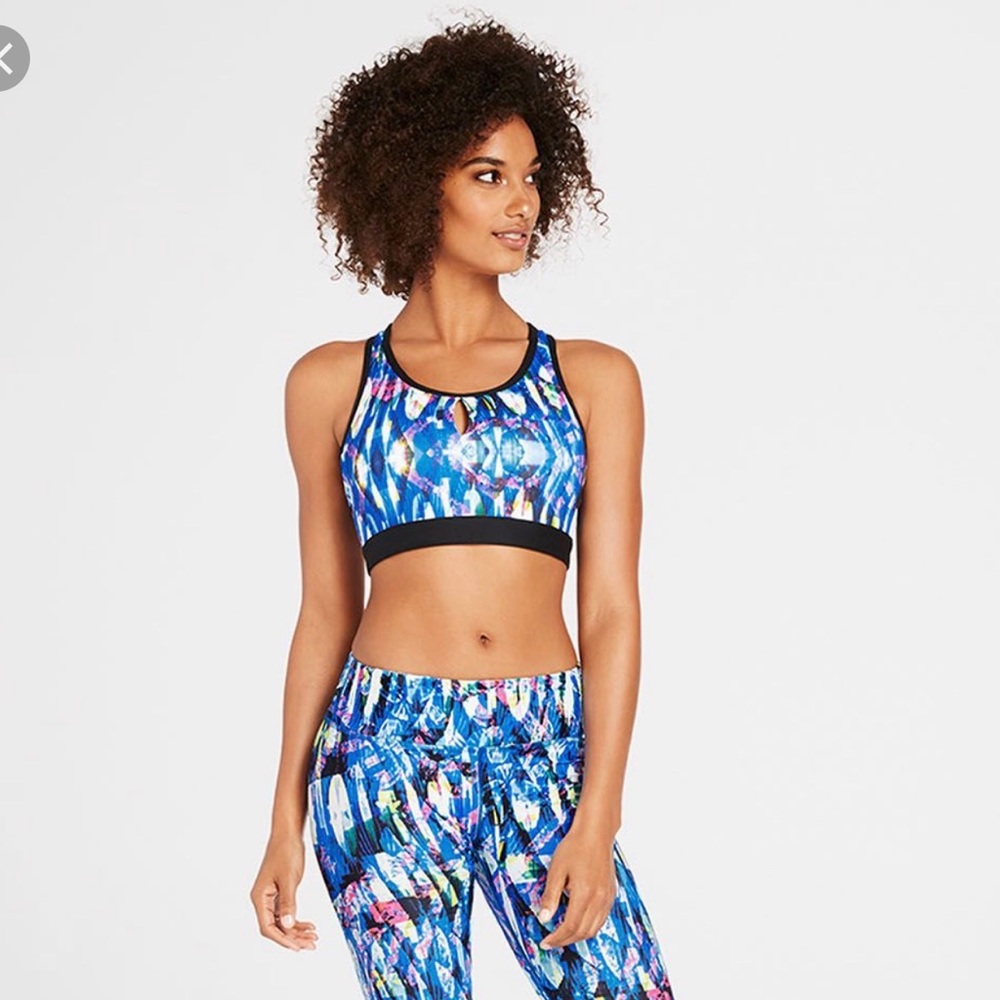 NWOT Fabletics Reef Sports Bra
